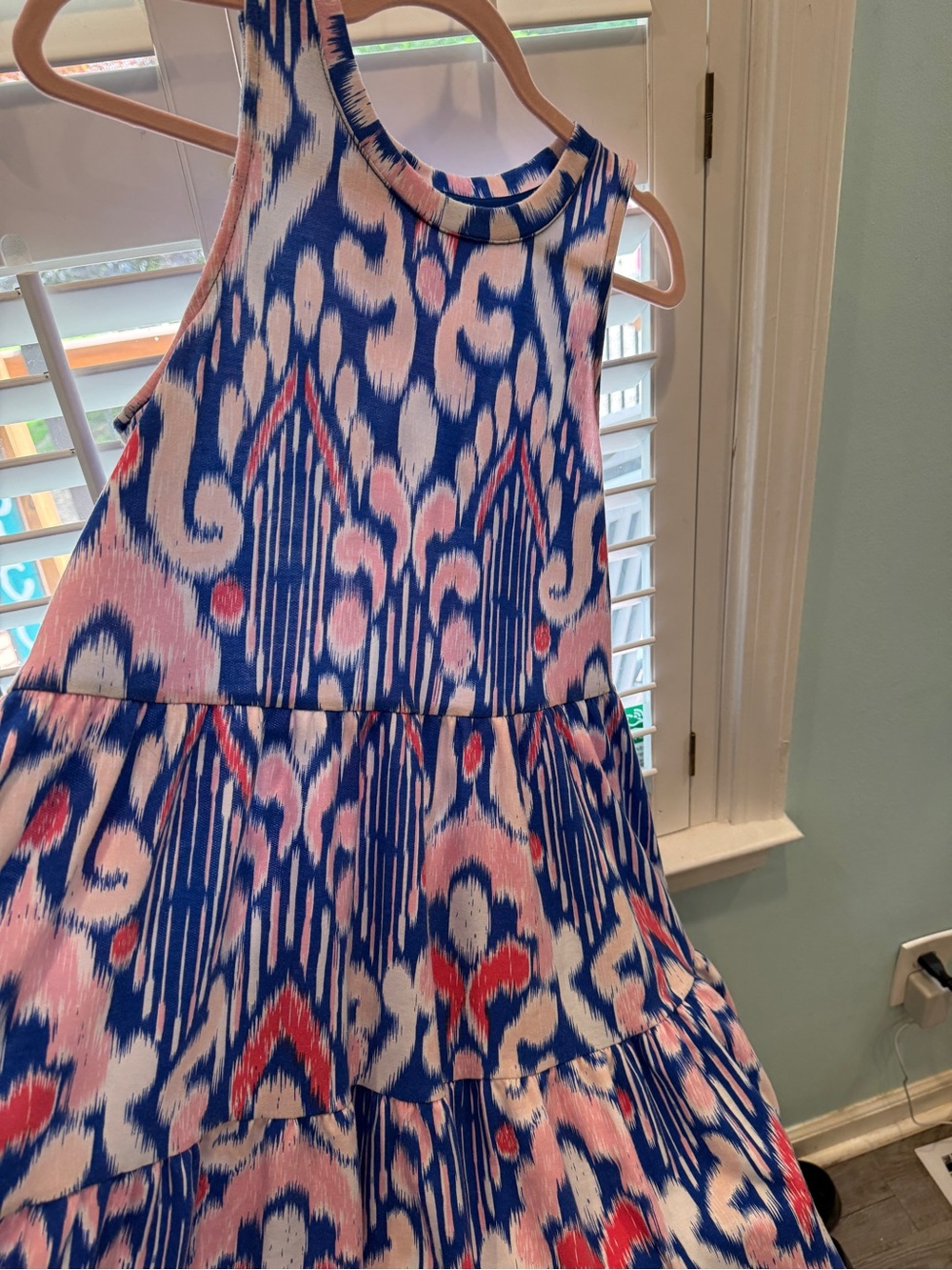 crown & ivy Blue and Pink Printed Tiered Sleeveless Dress